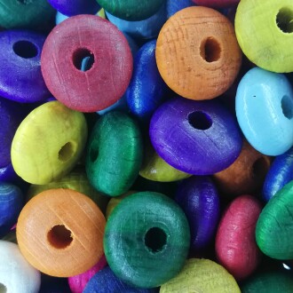 Ara Boncuk Yassı Ahşap Boncuk 17 Mm Renkli - Orivyum