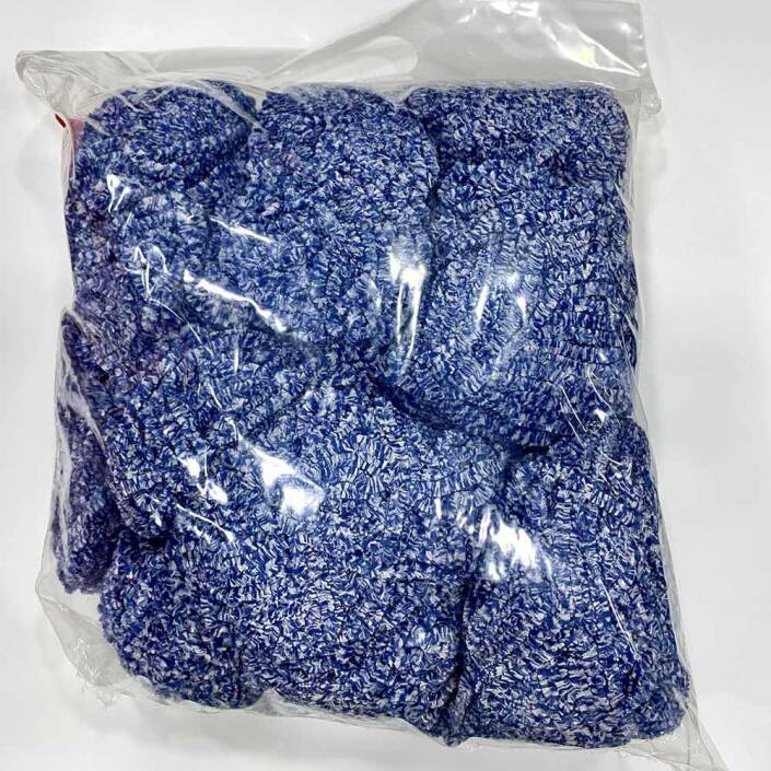 Himalaya İhraç Fazlası Kadife Örgü İpi Paket ( 400 Gram ) Benekli Beyaz-Lacivert - 1