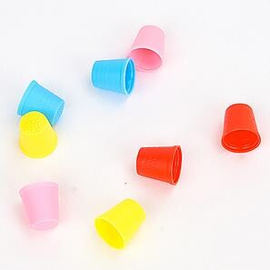 Plastik Yüksük ( İğne İşleme Yüzügü ) 1 Adet - Orivyum