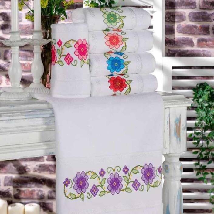 Rüya Ağır Lüks Kanaviçe Nakışlı Havlu ( 50x90 ) - 1